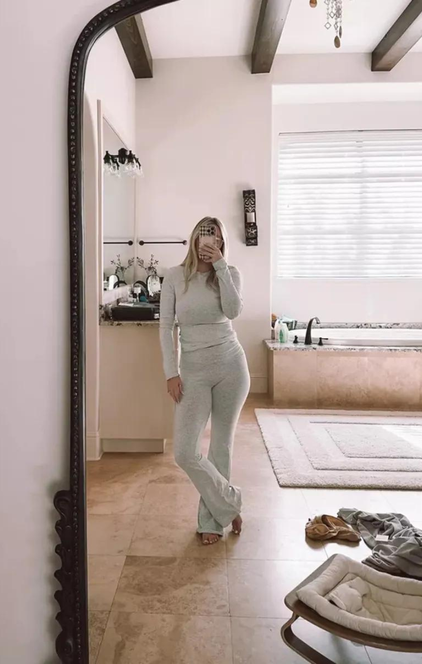 Lounge Set Mia™ | 2-delt hjemmedragt til kvinder